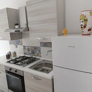 Appartement Nel Cuore Di Tutto, Catane